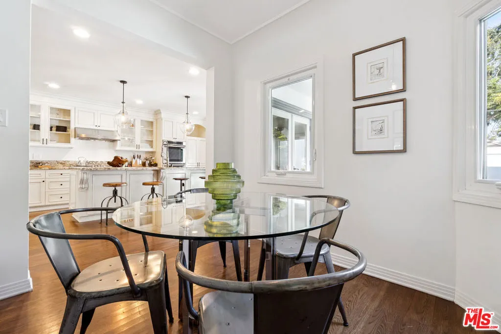 956 S Longwood Avenue, Los Angeles, California 90019 home-pic-18